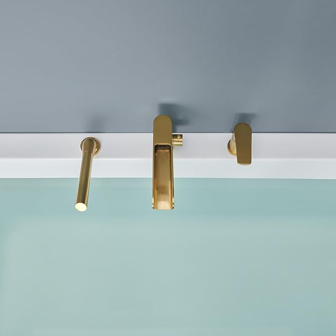 Waterfall Roman Tub Faucet Brushed Gold Deck Mount Bathtub Faucets Brass Tub Filler Bathroom Faucets with Hand Shower