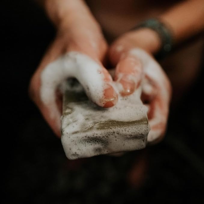 Alaska Glacial Mineral Clay Soap Bar with Goat’s Milk & Organic Oils | Face, Body, Shampoo & Shave | Hydrates & Detoxifies | For All Skin Types – Thieves Blend, 1 Pack