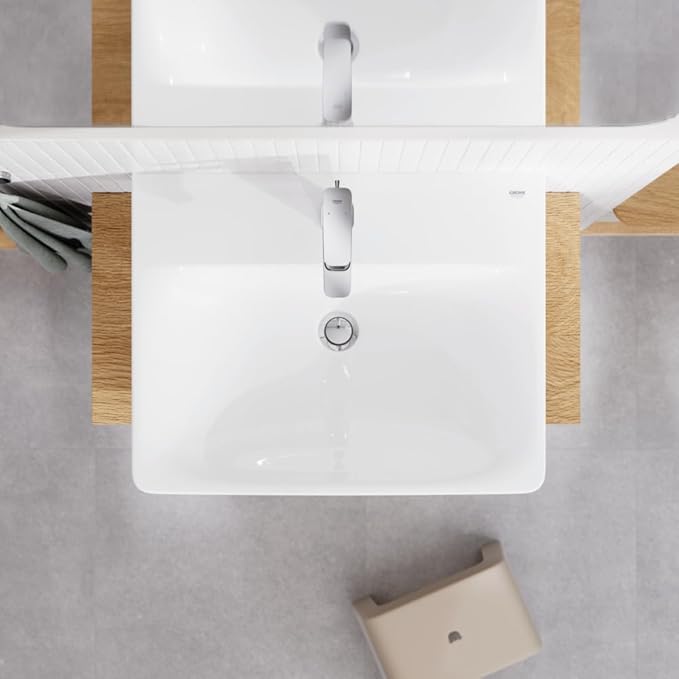 Grohe 1018980000 Cubeo Single Hole Single Handle S-Size Bathroom Faucet, 1.2 GPM, Starlight Chrome