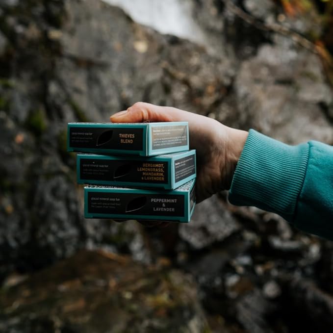 Alaska Glacial Cold-Process Mineral Clay Soap Bar made with Organic Oils | Face, Body, Shampoo & Shave | Hydrates & Detoxifies | For All Skin Types – Peppermint & Lavender, 1 Pack