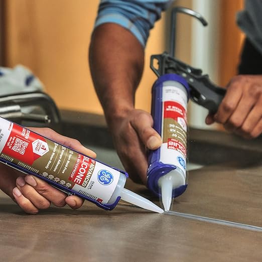 GE Advanced Silicone Caulk for Kitchen & Bathroom, Clear, 10 fl oz Cartridge, 1 Pack - 100% Waterproof Silicone Sealant, 5X Stronger Adhesion, Shrink & Crack Proof