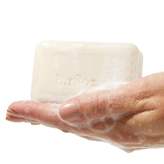 Beekman 1802 Goat Milk Body Soap Bar, Vanilla Absolute - Scented - 3.5 oz - Nourish, Moisturize & Hydrate - 100% Vegetable Soap with Lactic Acid - Cruelty Free - Packaging May Vary