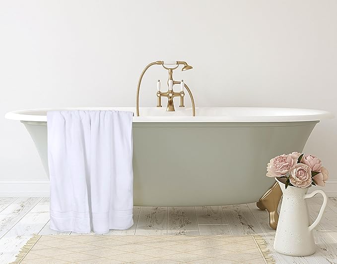Utopia Towels Luxurious Jumbo Bath Sheet 2 Piece, 600 GSM, 35 by 70 Inches, 100% Ring Spun Cotton, Highly Absorbent and Quick Dry Extra Large Bath Towel, Super Soft Towel, White