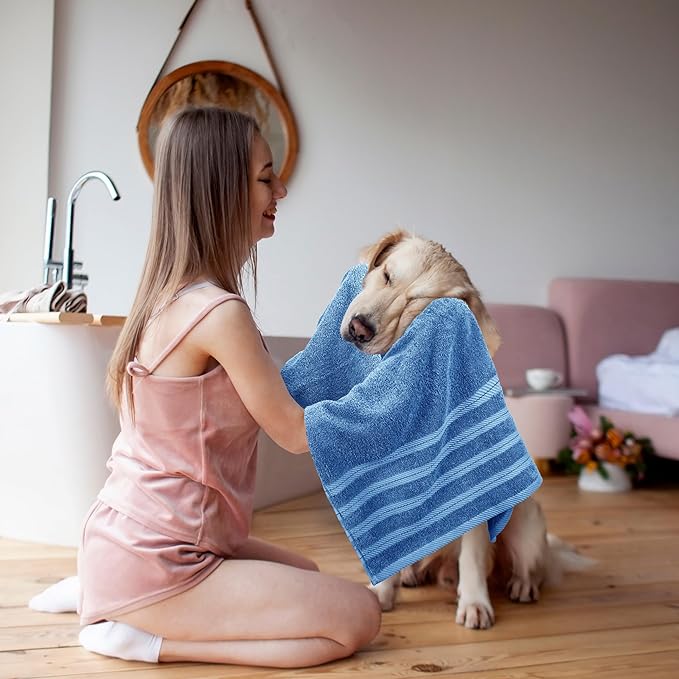 Utopia Towels 4 Pack Premium Extra Large Bath Towels Set, (30 x 60 Inches) 100% Ring Spun Cotton 500GSM, Lightweight and Highly Absorbent Quick Drying Towels, Perfect for Daily Use (Electric Blue)