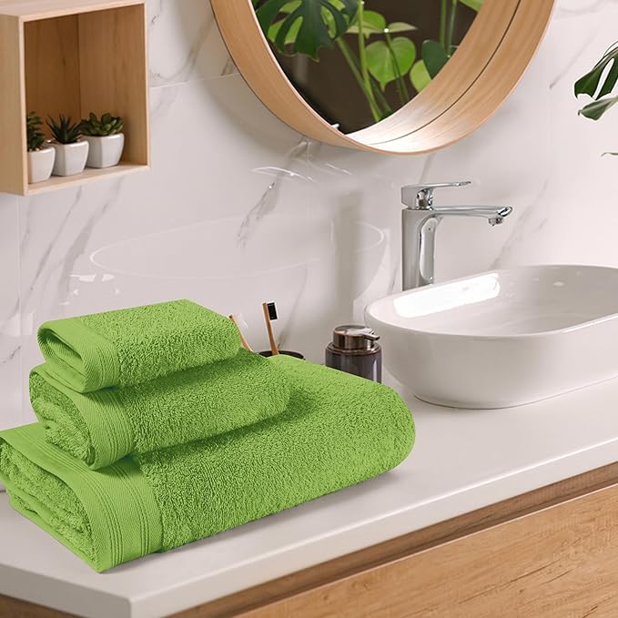 Ultra Soft 3 Pack Cotton Towel Set, Contains a Bath Towels 28x55 inch, a Hand Towels 16x24 inch & a Wash Coths 12x12 inch, Ideal Everyday use, Compact & Lightweight - Kiwi Green