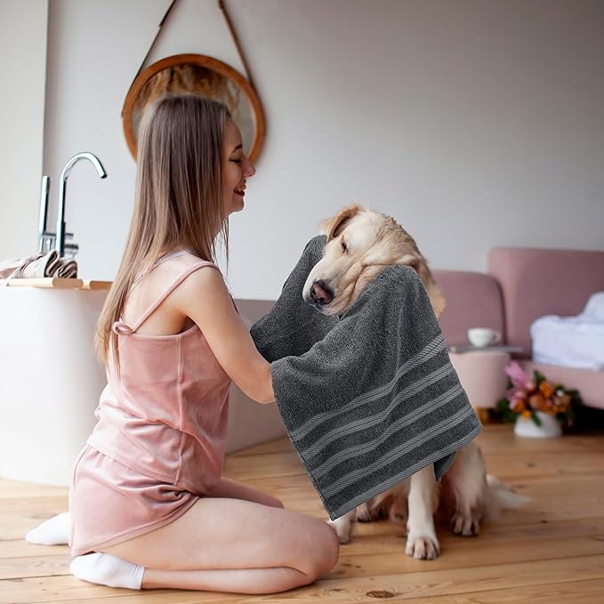 Utopia Towels 4 Pack Premium Extra Large Bath Towels Set, (30 x 60 Inches) 100% Ring Spun Cotton 500GSM, Lightweight and Highly Absorbent Quick Drying Towels, Perfect for Daily Use (Grey)