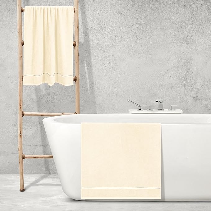 MyOwn Ultra Soft 4 Pack Oversized Bath Towel Set 27x54 inches, 100% Cotton Bath Towels, Highly Absorbant Compact Quickdry & Lightweight Towel, Ideal for Gym Travel Camp Pool - Ivory