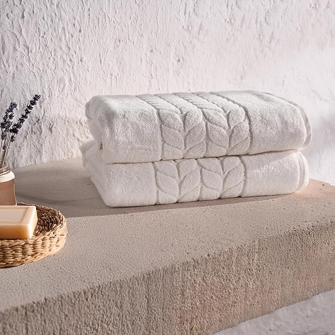 BAGNO MILANO Organic Turkish Cotton Bath Towels, Luxury Jacquard Collection, Certified Organic Highly Absorbent, Soft-Plush Towel Set (Cream, 4 Pcs Hand Towel Set)