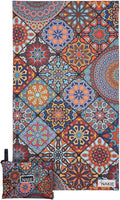 Nakie Sand Free Beach Towel, Quick Dry, Lightweight and Compact with Storage Bag, 160x90cm, Made from Recycled Bottles for Beach, Pool, Travel, Swimming and Outdoor Use