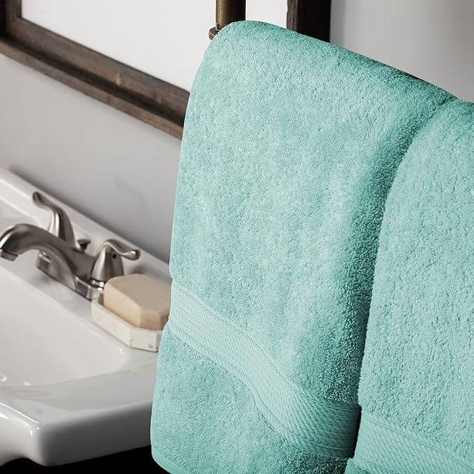 BLUENILEMILLS BNM Egyptian Cotton 2-Piece Towel Set, Includes 2 Bath Towels, Attached Loop for Easy Hanging and Storage, Hotel Quality, Perfect for Bathroom, Gym, Shower Space, or Spa, Sea Foam