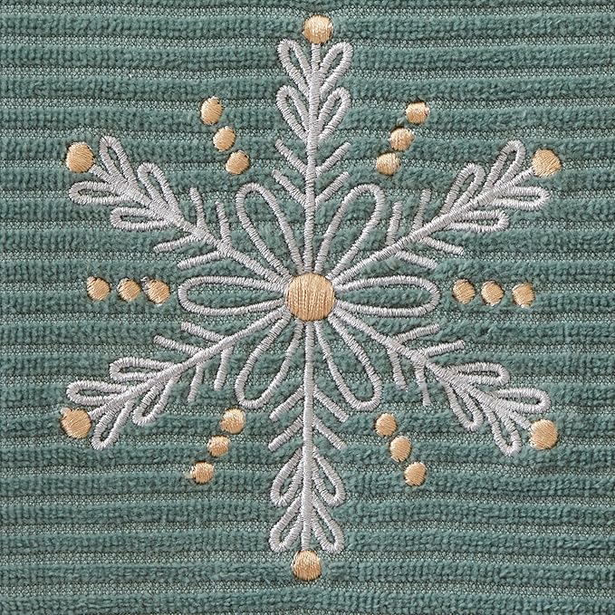 SKL Home Christmas Winter Snowflake Hand Towel Set, Green (2-Pack)